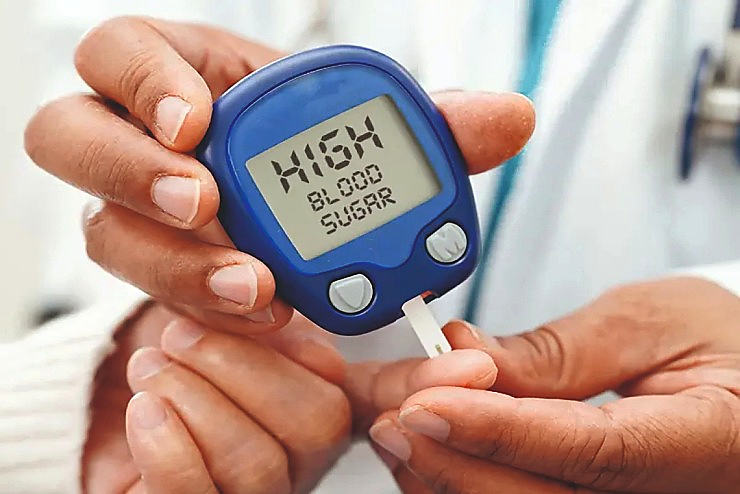 8 Signs of Diabetes After the Age of 30: When Blood Sugar Levels Become High